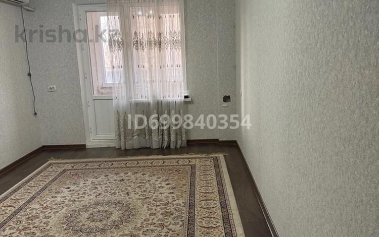 3-бөлмелі пәтер · 77 м² · 1/5 қабат, 3-й микрорайон, Тамерлановское шосск 34 а — Тамерлановское шоссе -Мангельдина, бағасы: 29 млн ₸ в Шымкенте, Туран р-н — фото 2