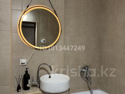 2-бөлмелі пәтер · 47 м² · 1/3 қабат, Жибек Жолы 153/8 — Шарипова, бағасы: 300 000 ₸ в Алматы