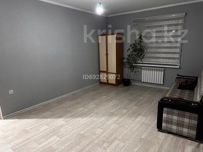 1-комнатная квартира · 32 м² · 1/5 этаж, Ивушка 16 — В районе городской бани за 10.8 млн 〒 в Конаеве (Капчагай)