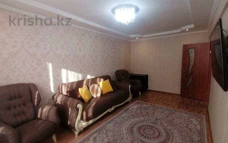 4-комнатная квартира, 77.4 м², 1/5 этаж, Севостопольская 20