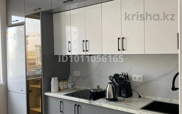 1-комнатная квартира · 38 м² · 7/9 этаж, мкр Шымсити, Квартал 189 52/1 за 200 000 ₸ в Шымкенте, Абайский р-н — фото 2