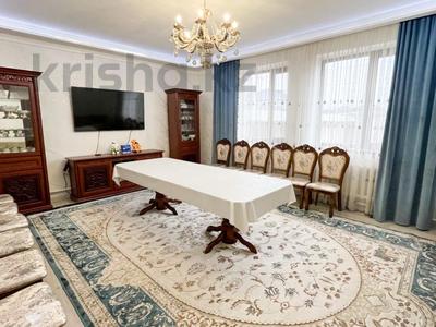 Отдельный дом · 5 комнат · 169 м² · 10 сот., Есенберлина 40 за 67 млн 〒 в Талдыкоргане