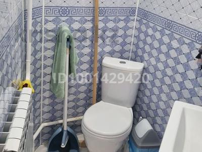 Продажа квартир в Мангистауской обл.: 3-комнатная квартира · 65 м² · 1/5 этаж, 15-й мкр 5 за 29 млн 〒 3-комнатная квартира · 65 м² · 1/5 этаж, 15-й мкр 5 за 29 млн 〒 в Актау