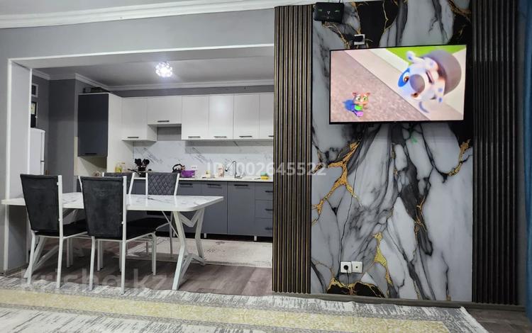 3-бөлмелі пәтер · 81.2 м² · 6/12 қабат, 9 улица 32/2, бағасы: 20 млн ₸ в Туркестане — фото 3