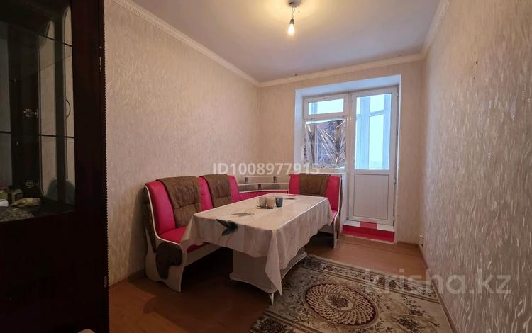 6-бөлмелі пәтер · 128 м² · 5/5 қабат, Бухарбай батыра 58, бағасы: 150 000 ₸ в  — фото 2