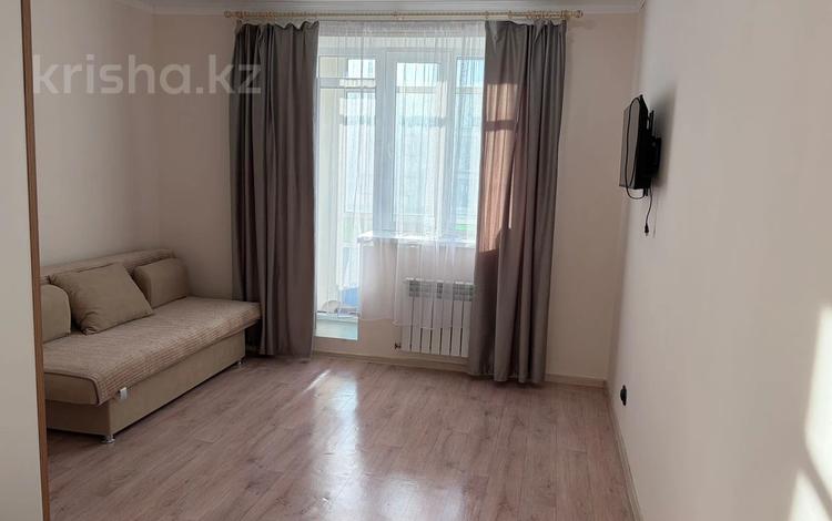 1-комнатная квартира · 40 м² · 7/9 этаж, Алихан Бокейхан 32 за 250 000 ₸ в Астане, Есильский р-н — фото 2