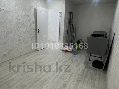 2-комнатная квартира · 48 м² · 3/5 этаж, Майкудук, 14й микрорайон 37 за 120 000 ₸ в Караганде, Алихана Бокейханова р-н