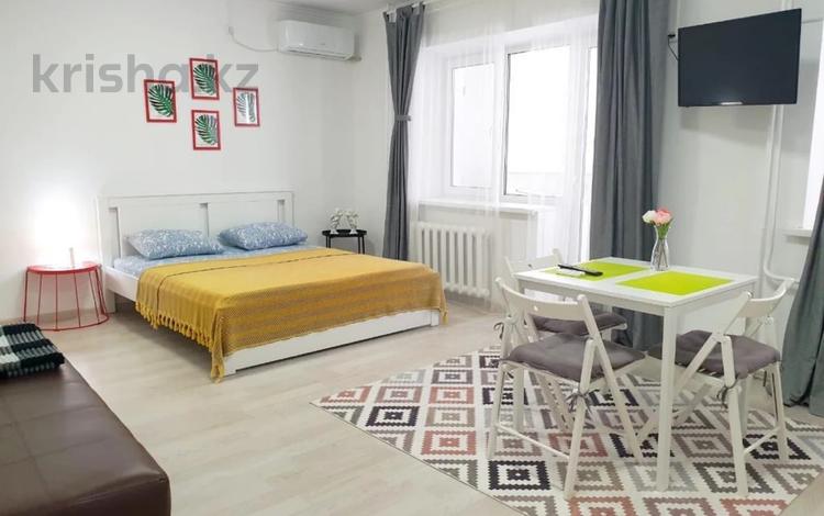 1-бөлмелі пәтер · 35 м² · 1/9 қабат, Владимирская, бағасы: 13 000 〒 в Атырау, мкр Авангард-2 — фото 3