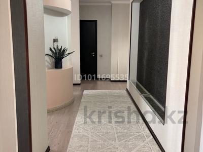 3-бөлмелі пәтер · 92.8 м² · 4/14 қабат, Кудайбердиулы 4/4, бағасы: 46 млн ₸ в Астане, Алматы р-н