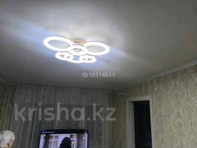 3-комнатная квартира · 54 м² · 2/5 этаж, Бирюзова 1 — Магнитогорская за 11 млн ₸ в Караганде