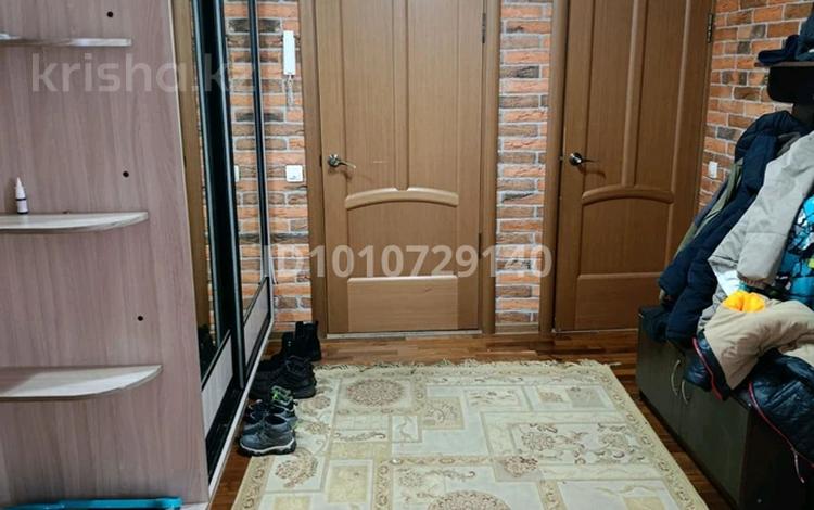 3-бөлмелі пәтер · 83 м² · 1/5 қабат, Новаторов 4, бағасы: 36 млн ₸ в Усть-Каменогорске — фото 2