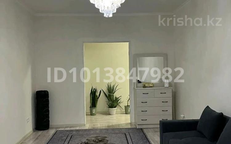 2-комнатная квартира · 64 м² · 8/12 этаж, мкр Туран-2 3414/39 за 170 000 ₸ в Шымкенте, Каратауский р-н — фото 6