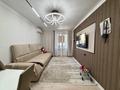 2-комнатная квартира · 48.3 м² · 10/12 этаж, Райымбека 210 за 44 млн ₸ в Алматы, Алмалинский р-н — фото 3