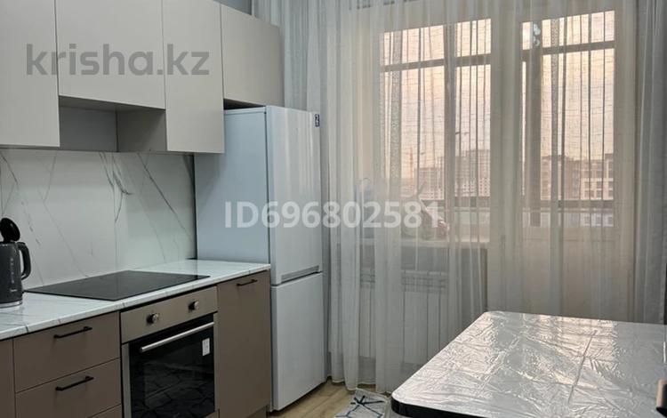 1-комнатная квартира · 35 м² · 8/9 этаж, А92 5/1 — Байтурсынова Бастобе за 200 000 ₸ в Астане, Алматы р-н — фото 8
