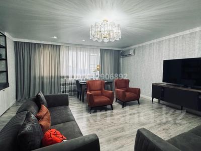 4-бөлмелі пәтер · 140 м² · 5/7 қабат, Гани Иляева 113/5, бағасы: 75 млн ₸ в Шымкенте, Енбекшинский р-н