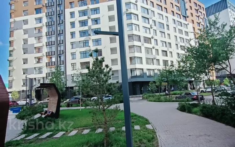 2-бөлмелі пәтер · 70 м² · 9/12 қабат, Туран 52/5, 52/6, 52/7, бағасы: 47 млн ₸ в Астане, Есильский р-н — фото 2