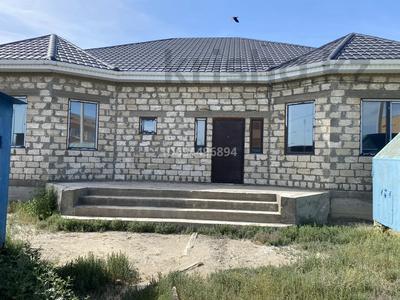 Отдельный дом · 4 комнаты · 186.6 м² · 10 сот., мкр Балауса, Рыскали Хасанов 45 за 35 млн ₸ в Атырау