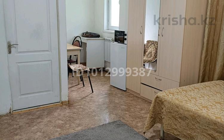 1-бөлмелі пәтер · 28 м² · 2/2 қабат, Алмагүл ш/а., Пер.Дружбы 1-а, бағасы: 180 000 ₸ в Алматы, Бостандыкский р-н — фото 6