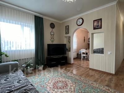 Отдельный дом • 5 комнат • 220 м² • 10 сот., Алии Молдагуловой 24 за 42 млн 〒 в Жибек Жолы