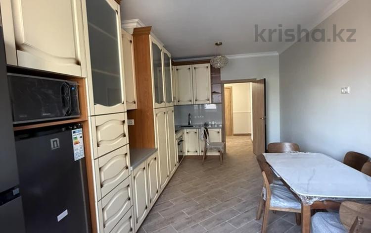 3-комнатная квартира · 150 м² · 11/15 этаж, мкр. Керемет 6к20 за 135 млн ₸ в Алматы, Бостандыкский р-н — фото 2