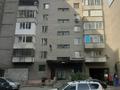 3-комнатная квартира, 78 м², 8/8 этаж, Дулатова 143 — проспект Шакарима за 25 млн 〒 в Семее — фото 2