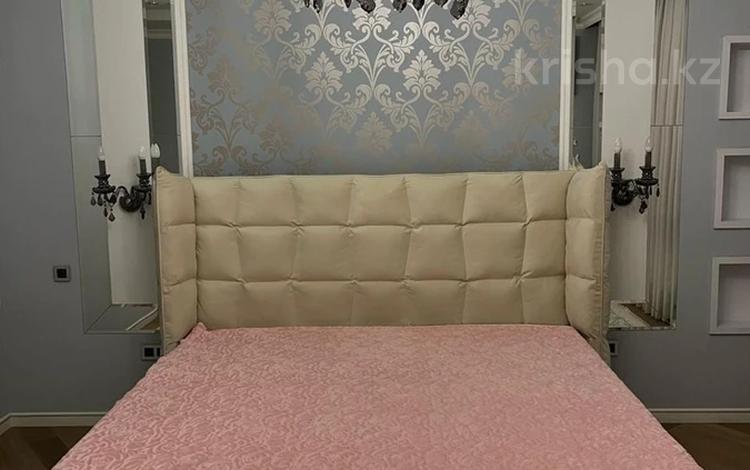 3-комнатная квартира · 130 м² · 7/21 этаж, Аль-Фараби 21 за 900 000 ₸ в Алматы, Бостандыкский р-н — фото 2