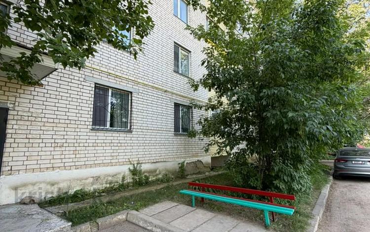 2-бөлмелі пәтер · 65 м² · 5/5 қабат, Астана ш/а. 25, бағасы: 22 млн ₸ в Уральске, мкр Астана — фото 2