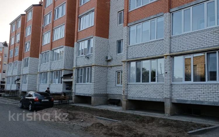 1-комнатная квартира, 51 м², 5/5 этаж, Циолковского 5А за 13.5 млн 〒 в Уральске — фото 2