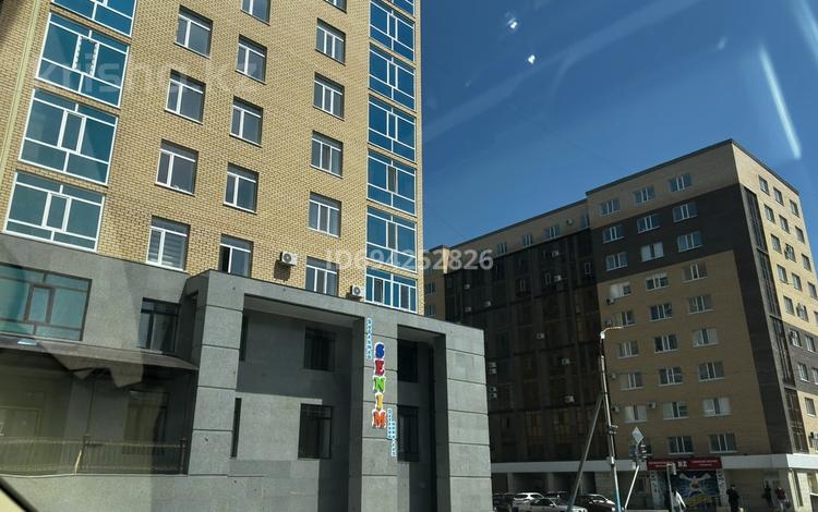 2-комнатная квартира, 58.5 м², 3/10 этаж, Ауельбекова 33/2 — Недорого / центр