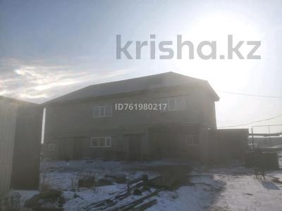Отдельный дом · 5 комнат · 198 м² · 15.52 сот., Ауэзова 77А за 70 млн ₸ в Баянауле