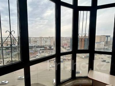 Пәтерлер в Актюбинской обл.: 2-бөлмелі пәтер · 66.3 м² · 9/14 қабат, мкр 11 144Ак1, бағасы: 25 млн 〒 2-бөлмелі пәтер · 66.3 м² · 9/14 қабат, мкр 11 144Ак1, бағасы: 25 млн 〒 в Актобе