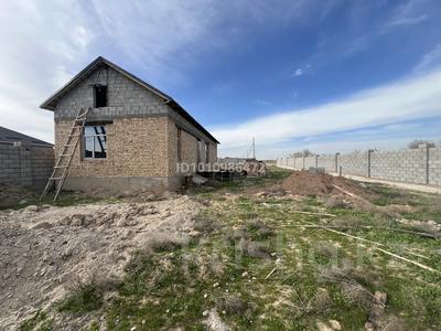 Отдельный дом · 3 комнаты · 100 м² · 10 сот., Тараз мкр — Трасса жақын мектеп жақын за 15 млн 〒 в Арыси