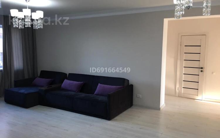 2-бөлмелі пәтер · 78 м² · 3/9 қабат, Назарбаева 3, бағасы: 180 000 ₸ в Кокшетау — фото 50