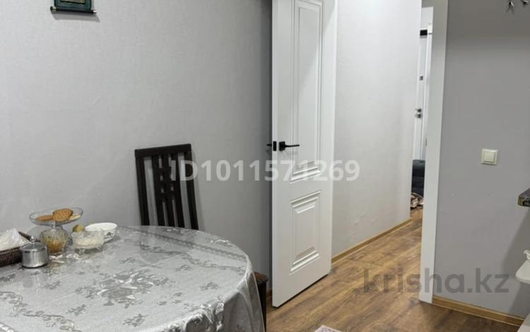 2-комнатная квартира · 58.1 м² · 8/9 этаж, Жибек Жолы 11 за 29.8 млн ₸ в Усть-Каменогорске — фото 16