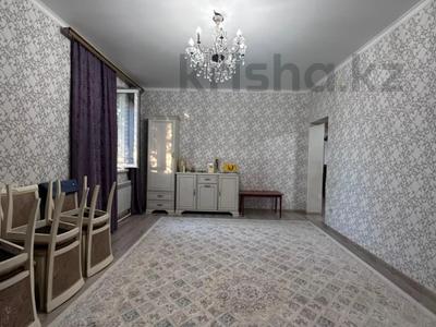 Отдельный дом · 5 комнат · 140 м² · 8 сот., Жибек жолы за 24 млн ₸ в Актобе, мкр Акжар