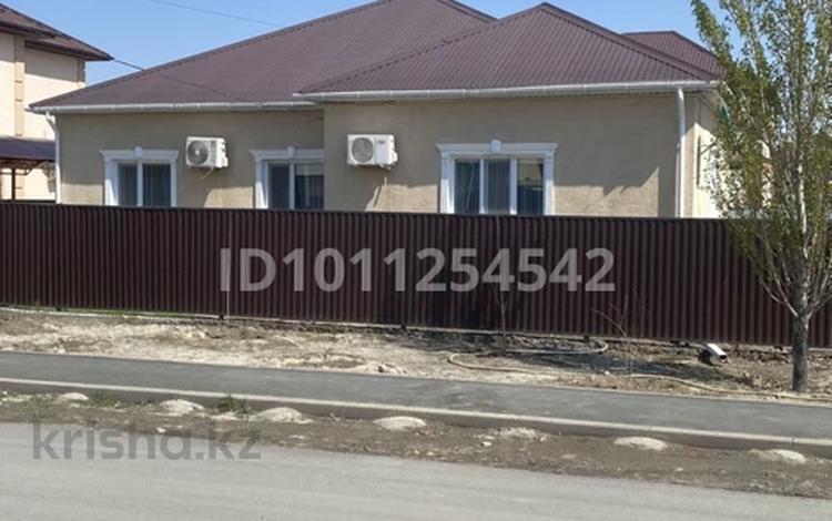 Жеке үй · 4 бөлме · 120 м² · 10 жүзд., Самал-2 ш/а., 2-презд 2, бағасы: 39 млн ₸ в Атырау, мкр Самал-2 — фото 2