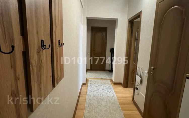 2-комнатная квартира · 58.4 м² · 8/9 этаж, мкр Мамыр-3 за 50 млн ₸ в Алматы, Ауэзовский р-н — фото 2