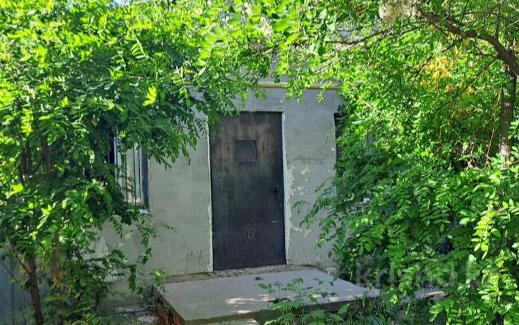 Еркін, кеңселер, дүкендер мен бутиктер, қоймалар, жқб, автосервистер мен көлік жуу, қоғамдық тамақтану орны, сұлулық салондары, ауыл шаруашылығы, монша, қонақ үй және демалыс орындары, фитнес және спорт, медорталықтар мен дәріханалар, білім орталықтары, ойын-сауық, конференц-залдар, кабинеттер және жұмыс орындары, студиялар · 40 м², бағасы: 150 000 ₸ в Уральске, мкр Школьник — фото 2