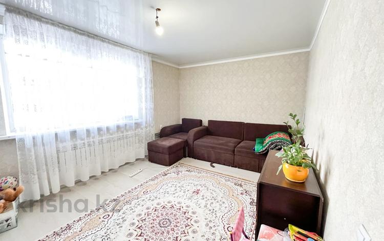 1-комнатная квартира, 38 м², 1/5 этаж, Каратал за 12.5 млн 〒 в Талдыкоргане, Каратал — фото 2