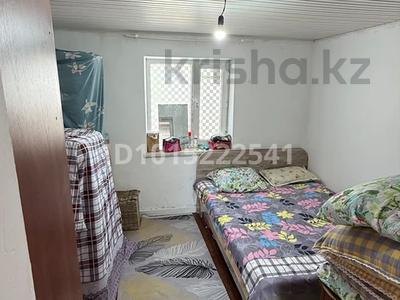 Жеке үй · 3 бөлме · 65 м² · 7.5 жүзд., Тараз каласы, Залиний тургын алабы, 2-переулок Арыстан баб кошесі, Nº228 — Жамбыл облысы, Тараз каласы, Залиний тургын алабы, 2-переулок Арыстан баб кошесі, Nº228 уй., бағасы: 10 млн ₸