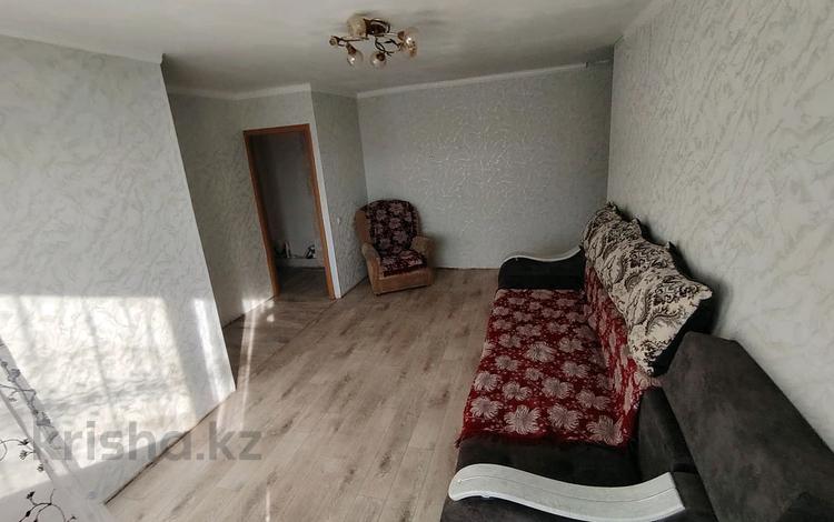 3-бөлмелі пәтер · 48 м² · 2/4 қабат, Ленинградская, бағасы: 10 млн ₸ в Шахтинске — фото 2