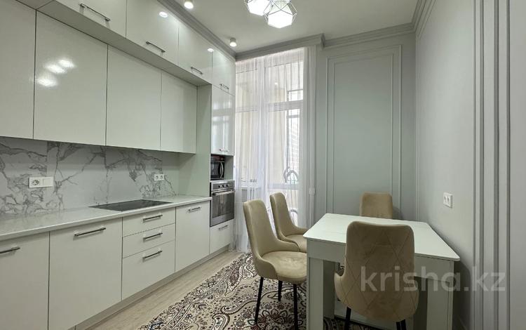 2-комнатная квартира, 62 м², 3/17 этаж, нурмагамбетова