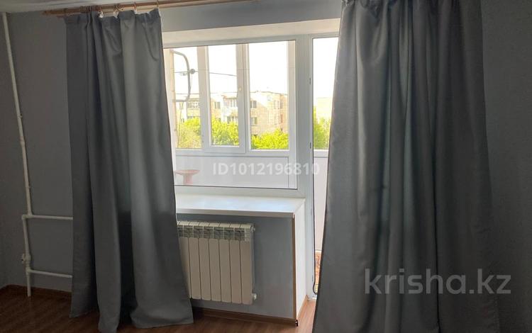 1-комнатная квартира · 40 м² · 4/5 этаж, Майкудук, мкр Восток-2 6 за 14.2 млн ₸ в Караганде, Алихана Бокейханова р-н — фото 2