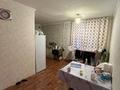 2-комнатная квартира · 58.6 м² · 1/5 этаж, Майкудук, 18й микрорайон 11 за 12.8 млн ₸ в Караганде, Алихана Бокейханова р-н — фото 7