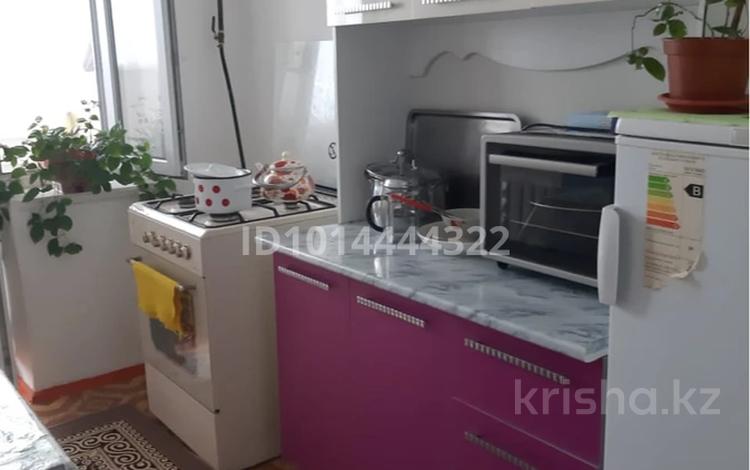 3-бөлмелі пәтер · 55.81 м² · 1/2 қабат, Жанкожа батыра 143/6 — Кент әкімдігінің арты, бағасы: 11 млн ₸ в Казалинске — фото 2