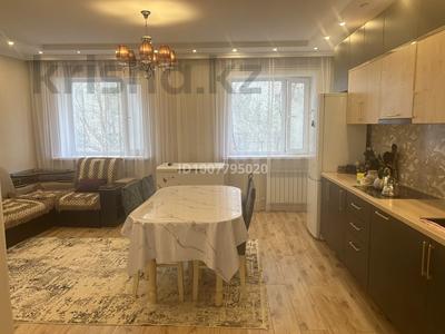 3-комнатная квартира · 70 м² · 2/5 этаж, Рыскулбекова 27/3 — Школа-лицей №37, Школа-лицей №64 за 32.9 млн 〒 в Астане, Алматы р-н