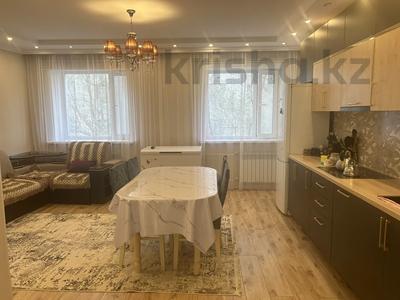 3-бөлмелі пәтер · 70 м² · 2/5 қабат, Рыскулбекова 27/3 — Школа-лицей №37, Школа-лицей №64, бағасы: ~ 33 млн 〒 в Астане, Алматы р-н