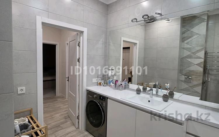 2-комнатная квартира · 54 м² · 7/10 этаж, Бокейхана за 300 000 ₸ в Астане, Есильский р-н — фото 2