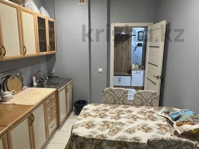 2-комнатная квартира · 61 м² · 3/9 этаж, мкр Аксай-1А — Райымбека за 36.6 млн ₸ в Алматы, Ауэзовский р-н