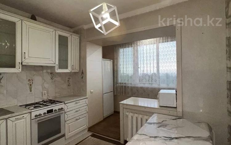 1-бөлмелі пәтер · 35.2 м² · 5/5 қабат, Мамыр ш/а., спортивная, бағасы: 22.5 млн ₸ в Алматы, Ауэзовский р-н — фото 2